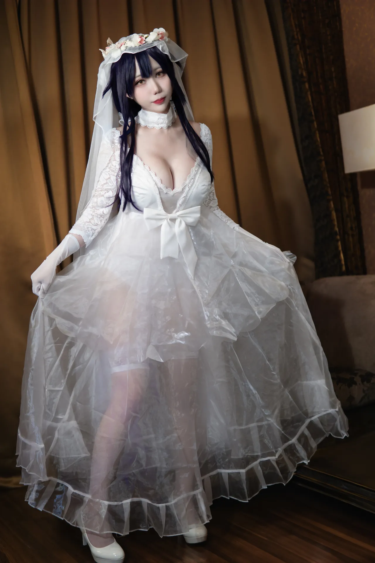Fangqiao Yepo-Azuma wedding dress-erohere3.webp